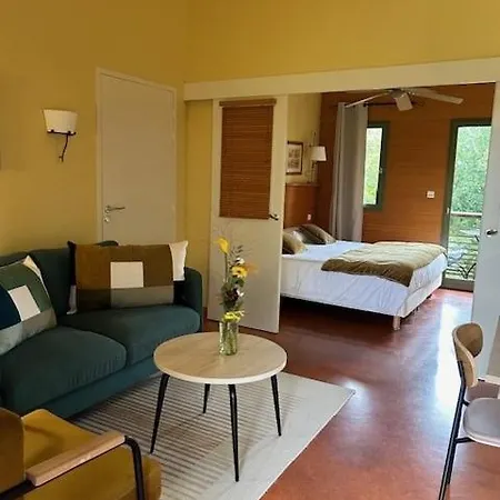 Les Vignes Apartmanhotel Jonzac